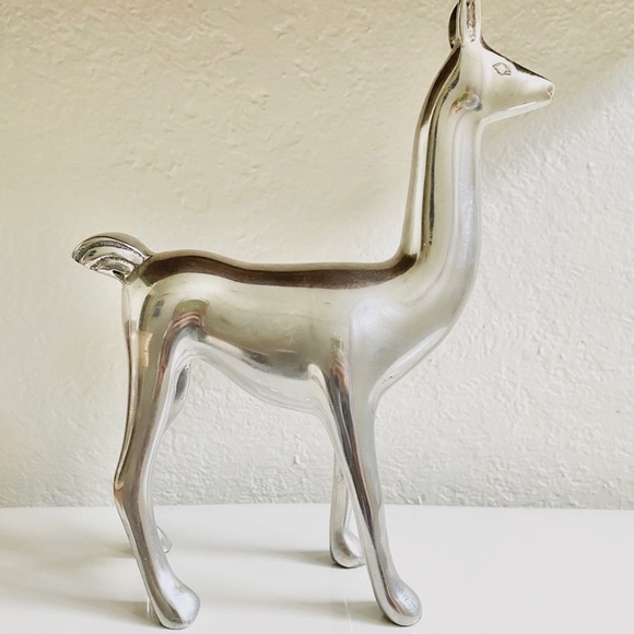 VINTAGE Metal Silver Llama 3D Standing Sculpture - Picture 2 of 5
